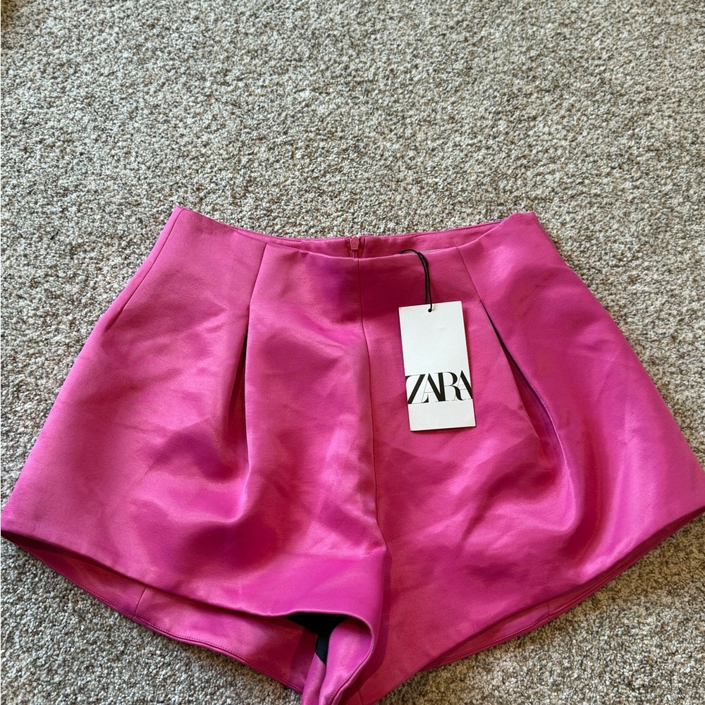 Zara Women's Fuchsia High Waist Shorts